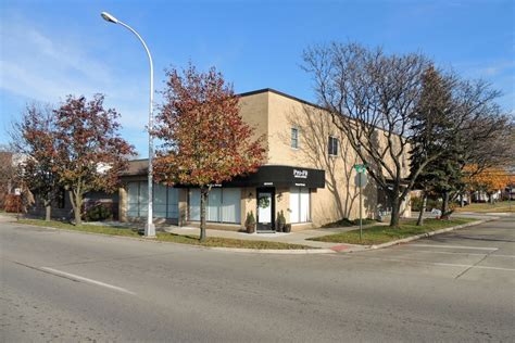 20602 20606 Harper Ave Harper Woods Mi 48225 Loopnet 20602 20606 Harper Ave Harper Woods Mi 48225 Loopnet