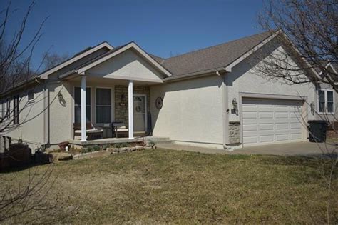 4 Bedroom Homes For Sale In Paola Ks Homes Com 4 Bedroom Homes For Sale In Paola Ks Homes Com