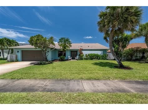 502 Bay Circle Indian Harbour Beach Fl 32937 Mls O6210850 Edina 502 Bay Circle Indian Harbour Beach Fl 32937 Mls O6210850 Edina