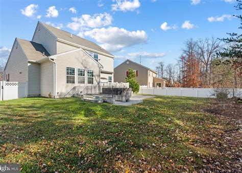 5650 Country Farm Rd White Marsh Md 21162 Redfin