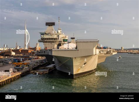 Aircraft Carrier Hms Prince Wales Hi Res Stock Photography And Images