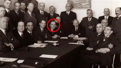 Arnold Van Den Bergh