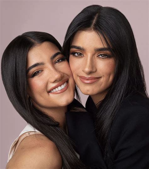 Charli D Amp 39 Amelio And Dixie D Amp 39 Amelio Forbes Top Creators September 2022 Charli D Amp 39 Amelio And Dixie D Amp 39 Amelio Forbes Top Creators September 2022