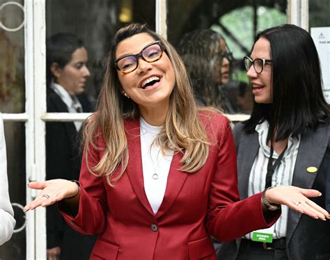 Governo Lula Escolhe Janja Para Representar O Brasil Em Paris Gp1