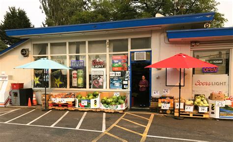 Grocery Store Everett