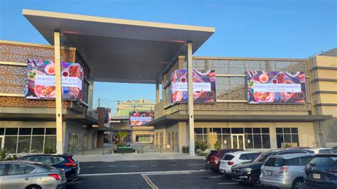 Guaynabo San Patricio Liberty Square At San Patricio Plaza Centro Guaynabo San Patricio Liberty Square At San Patricio Plaza Centro