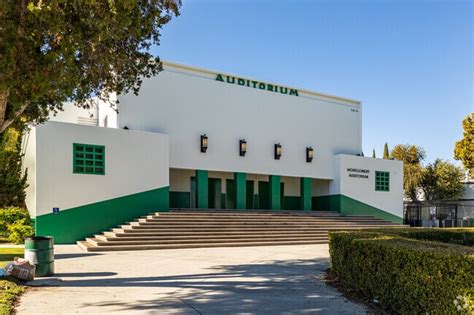 Homes For Sale Near Susan Miller Dorsey Senior High School Los Angeles Ca Zillow