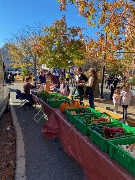 Innovating School Community Health Medford S Mobile Farmers Market Experience New Entry Sustainable Farming Project Innovating School Community Health Medford S Mobile Farmers Market Experience New Entry Sustainable Farming Project