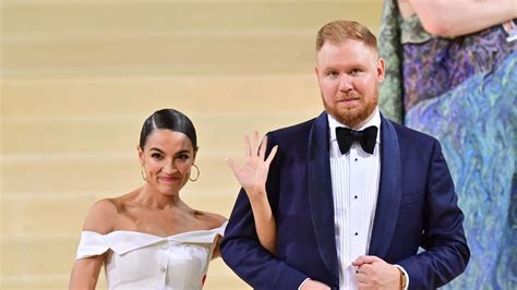Is Aoc Married 2024