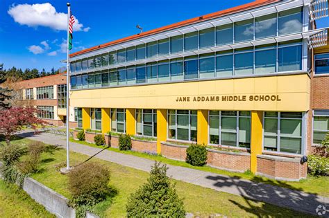 Jane Addams Junior High School Rankings Amp Reviews Homes Com Jane Addams Junior High School Rankings Amp Reviews Homes Com
