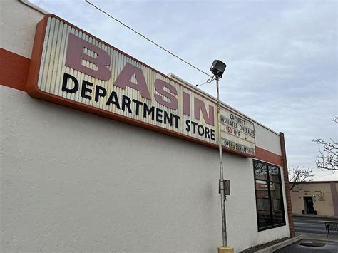 Kennewick S Beloved Basin Department Store Gets A New Tenant