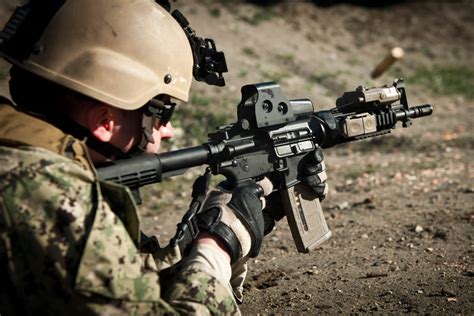 M4 Carbine Military Com