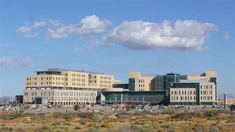 More Nurses Sent To William Beaumont Army Medical Center To Deal With Flu Epidemic