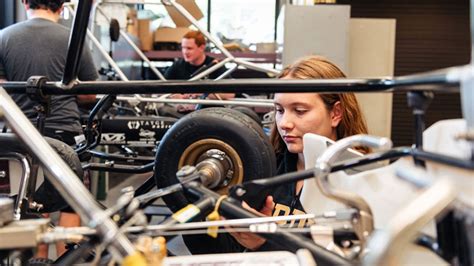 Purdue S Mechanical Engineering Program In Indianapolis Making Swift Strides News College Of Engineering Purdue University Purdue S Mechanical Engineering Program In Indianapolis Making Swift Strides News College Of Engineering Purdue University