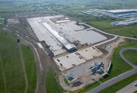 R L Carriers Breaks Ground Bob Moore Construction