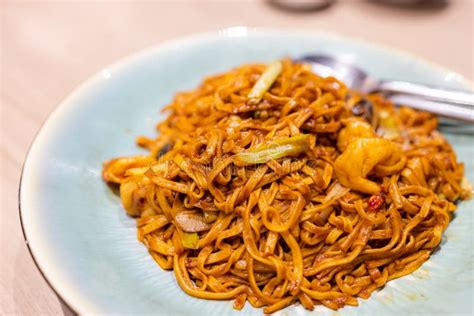 Soy Sauce Stir Fry Noodle Stock Image Image Of Restaurant 260973005