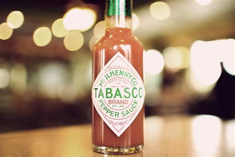 Sriracha Vs Tabasco Showdown Pepperscale