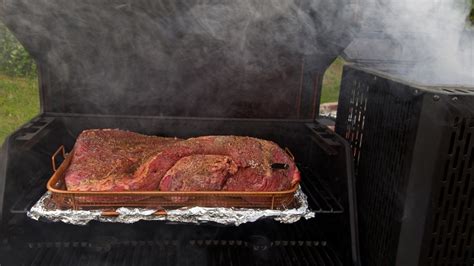 The Best Smokers For Brisket According To Reviews
