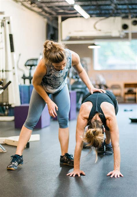The Empowering Choice 6 Benefits Of Having A Female Fitness Trainer The Empowering Choice 6 Benefits Of Having A Female Fitness Trainer