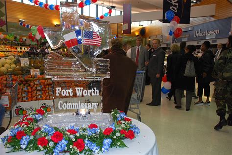 Thousands Flock To Commissary In Its Return To Fort Worth 301St Fighter Wing Article Display
