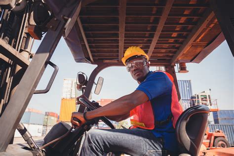 What You Need To Know About Heavy Machinery Operator Requirements Performance Training Solutions Heavy Equipment Training Crane Operator School